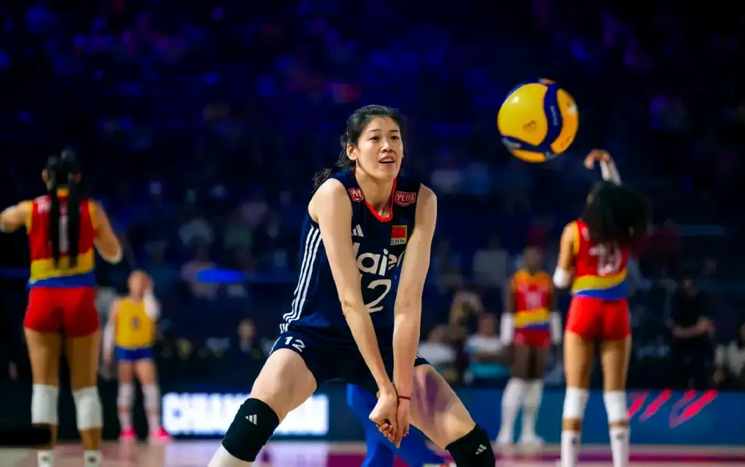 定中国女排, 显向后排保