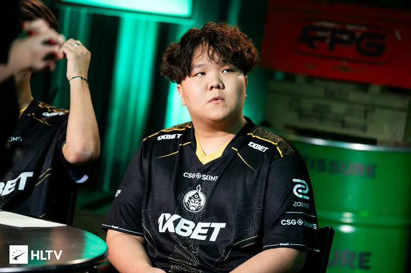 过去三个月, 手mzin 过去三个月, 手mzin